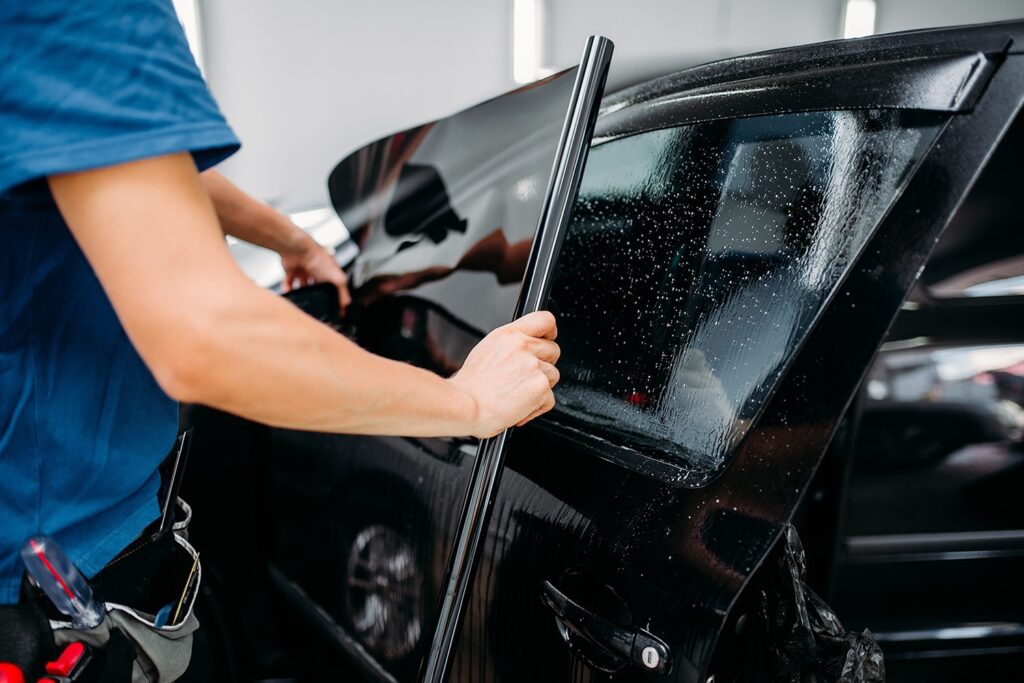 What Are the Benefits of Having Your Car’s Windows Tinted?