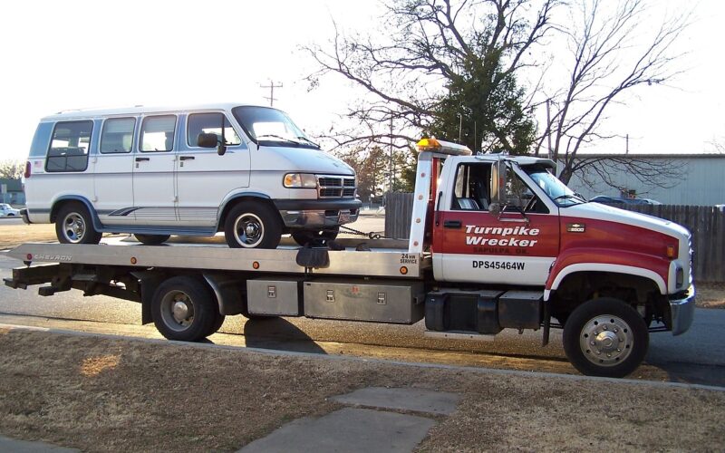 Why You Need to Have State Towing Services